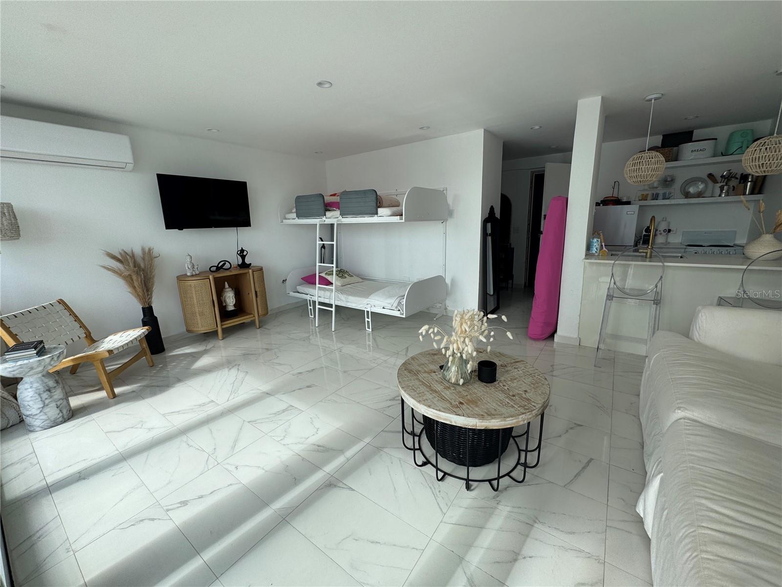 MIRADOR DEL CONDADO - Residential