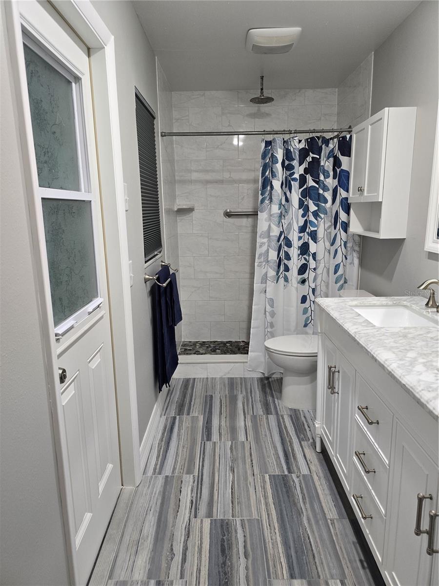 DELTONA LAKES UNIT 25 - Residential