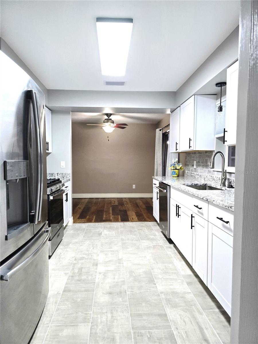 DELTONA LAKES UNIT 25 - Residential