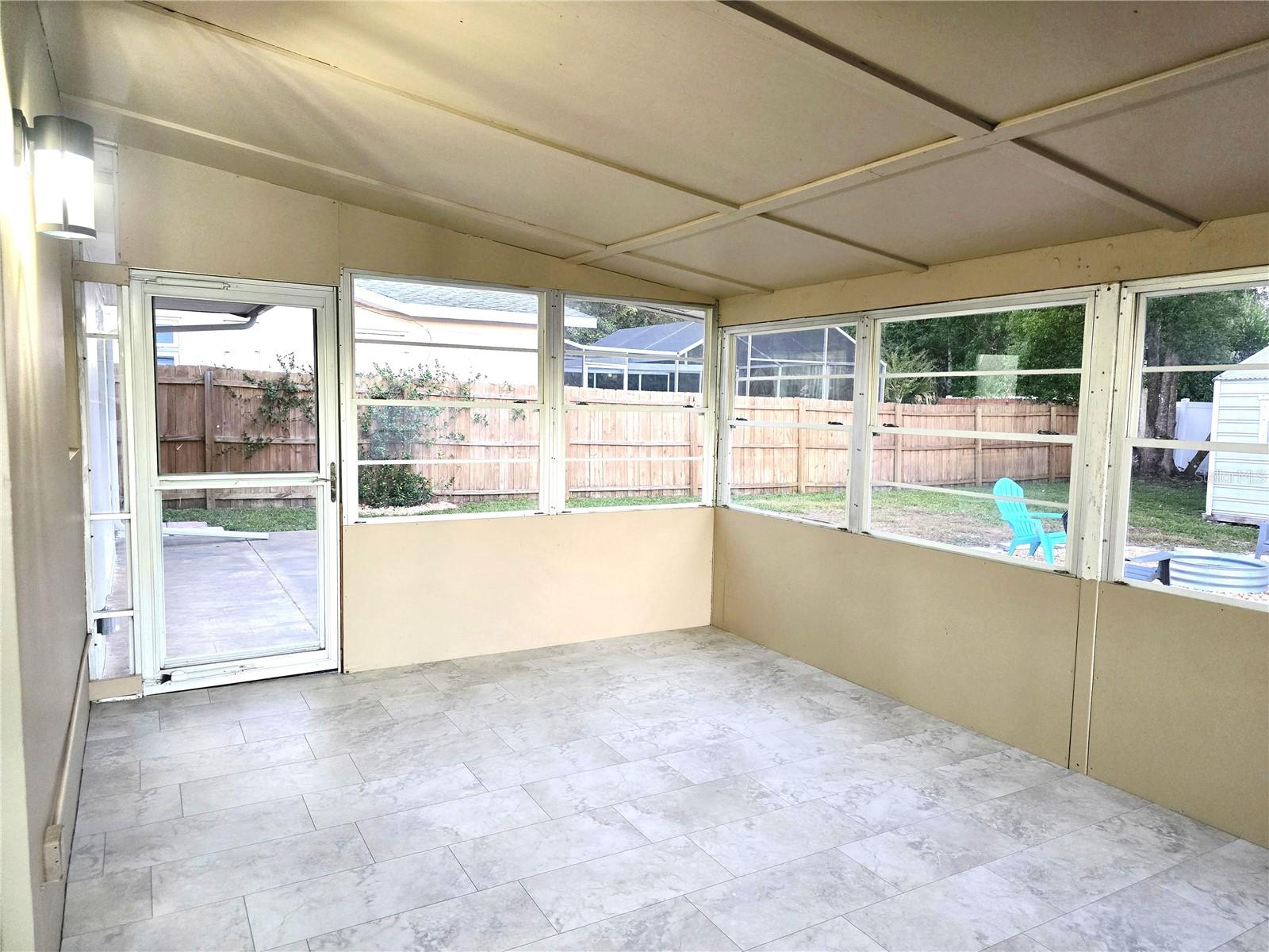 DELTONA LAKES UNIT 25 - Residential