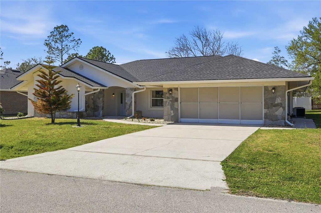 Photo of 29 Bronson Lane, Palm Coast, FL 32137 (MLS # FC316717)