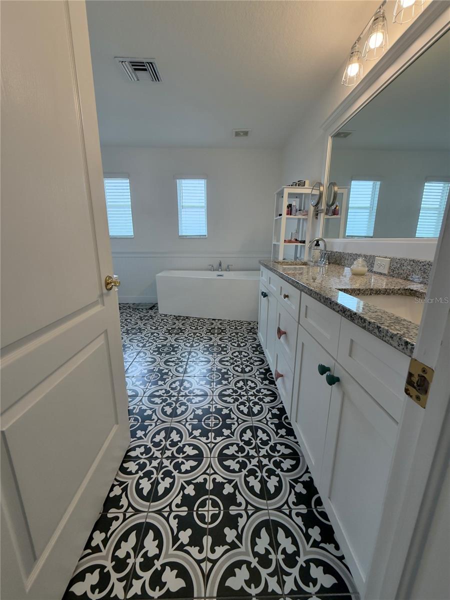 SEA COLONY AT GULF LANDINGS - Residential