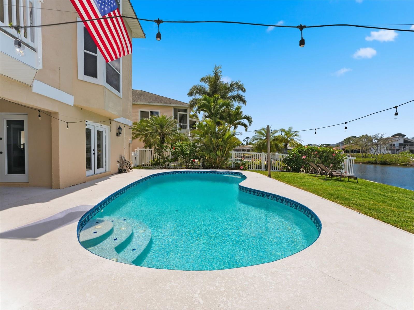 SEA COLONY AT GULF LANDINGS - Residential