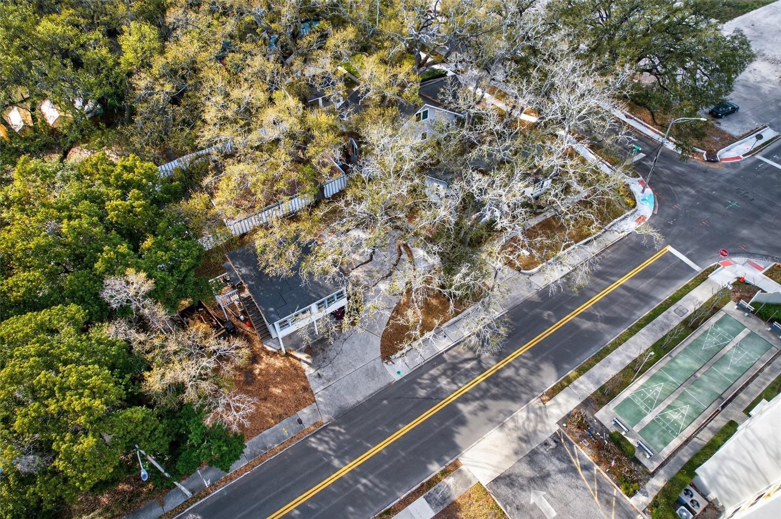 EAST VIEW PARK - Commercial Sale