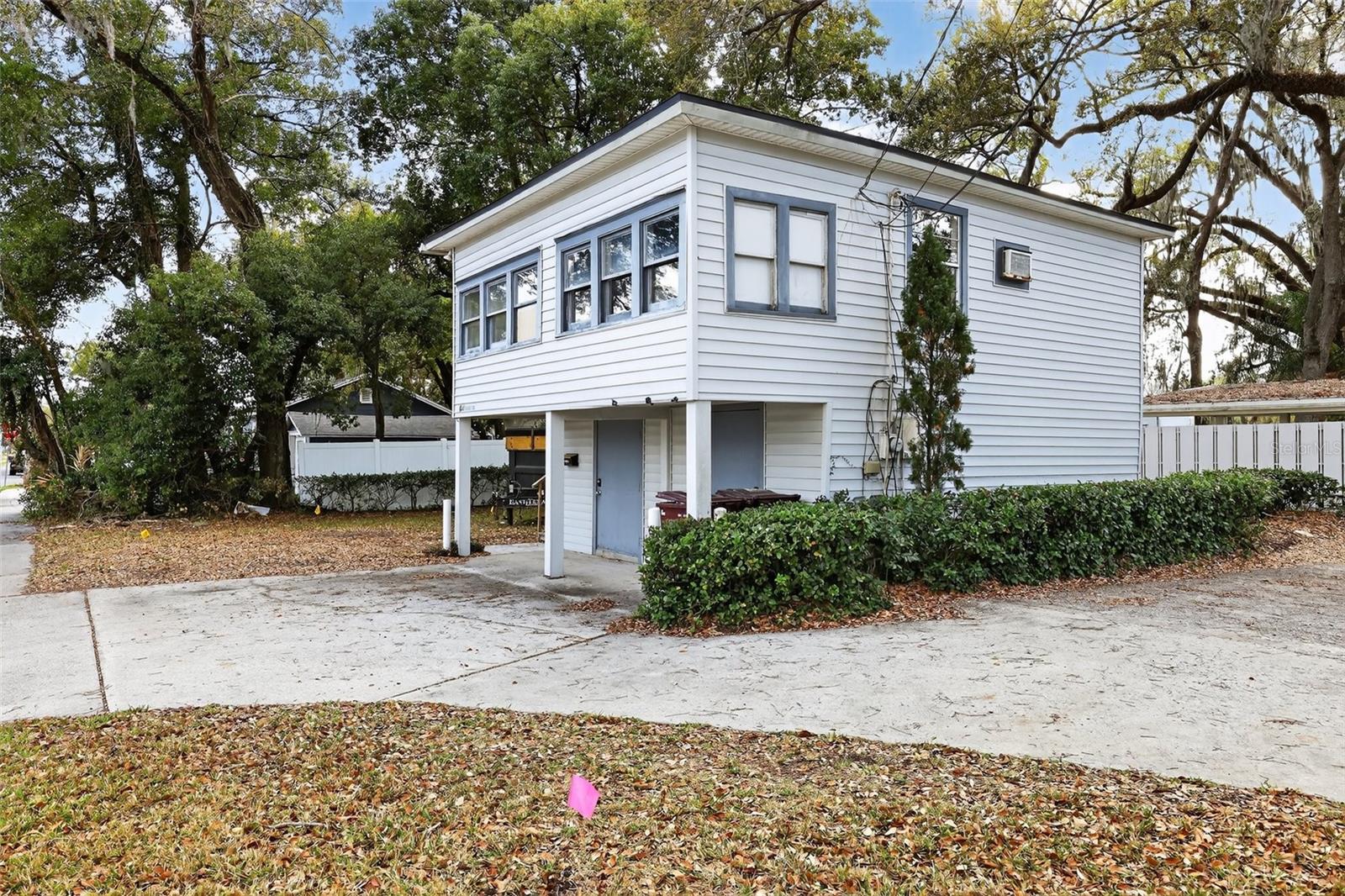 EAST VIEW PARK - Commercial Sale