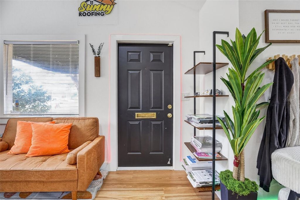 Photo of 1922 Hillcrest Street, Orlando, FL 32803 (MLS # O6387223)