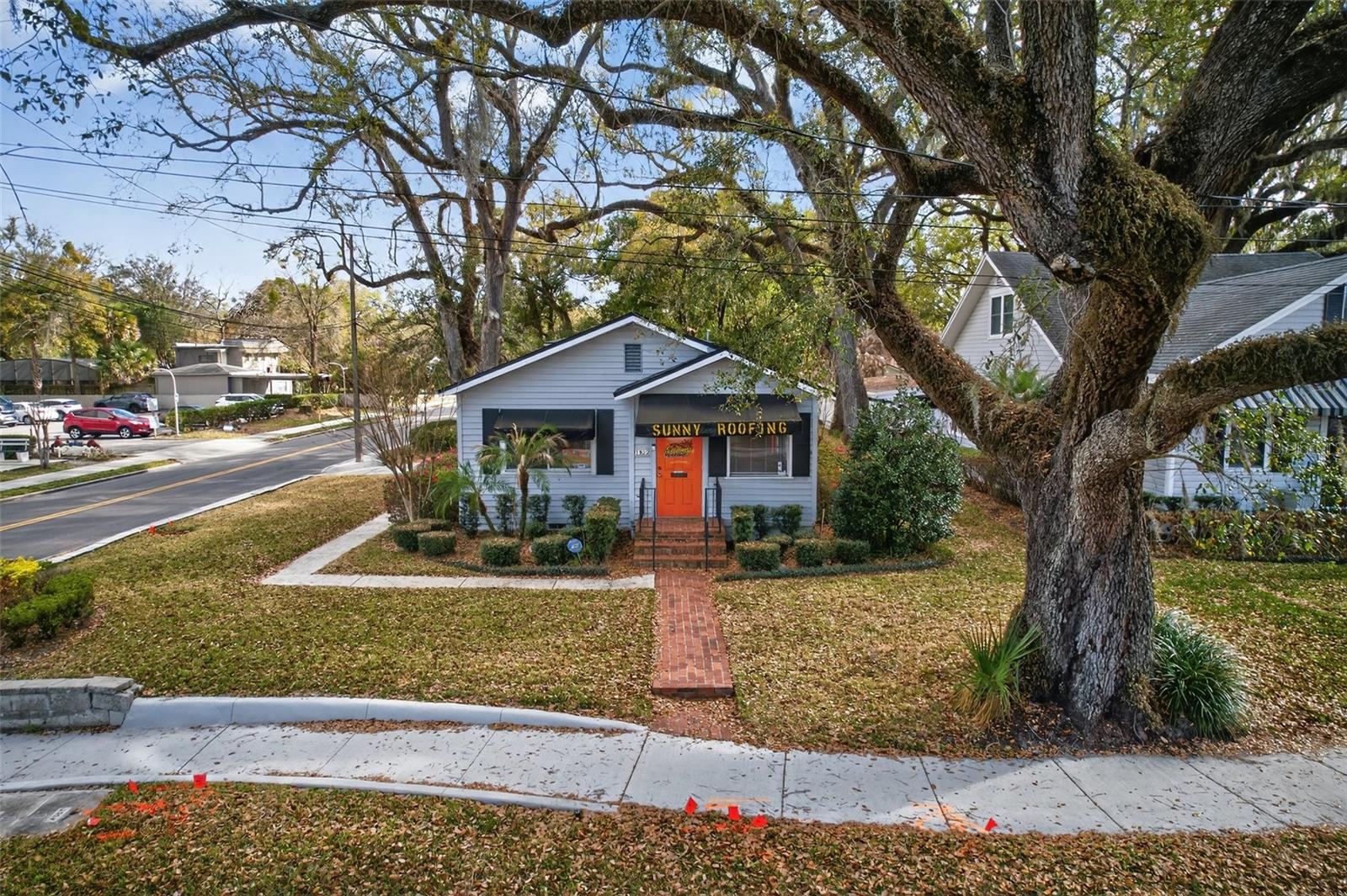 EAST VIEW PARK - Commercial Sale