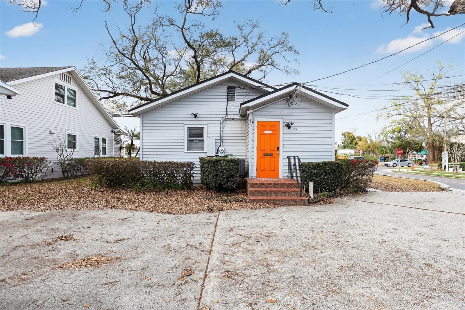 EAST VIEW PARK - Commercial Sale