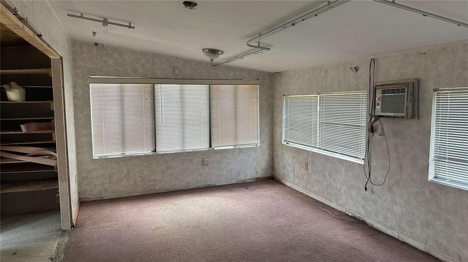 WALDEN LAKE UNIT 20 - Residential