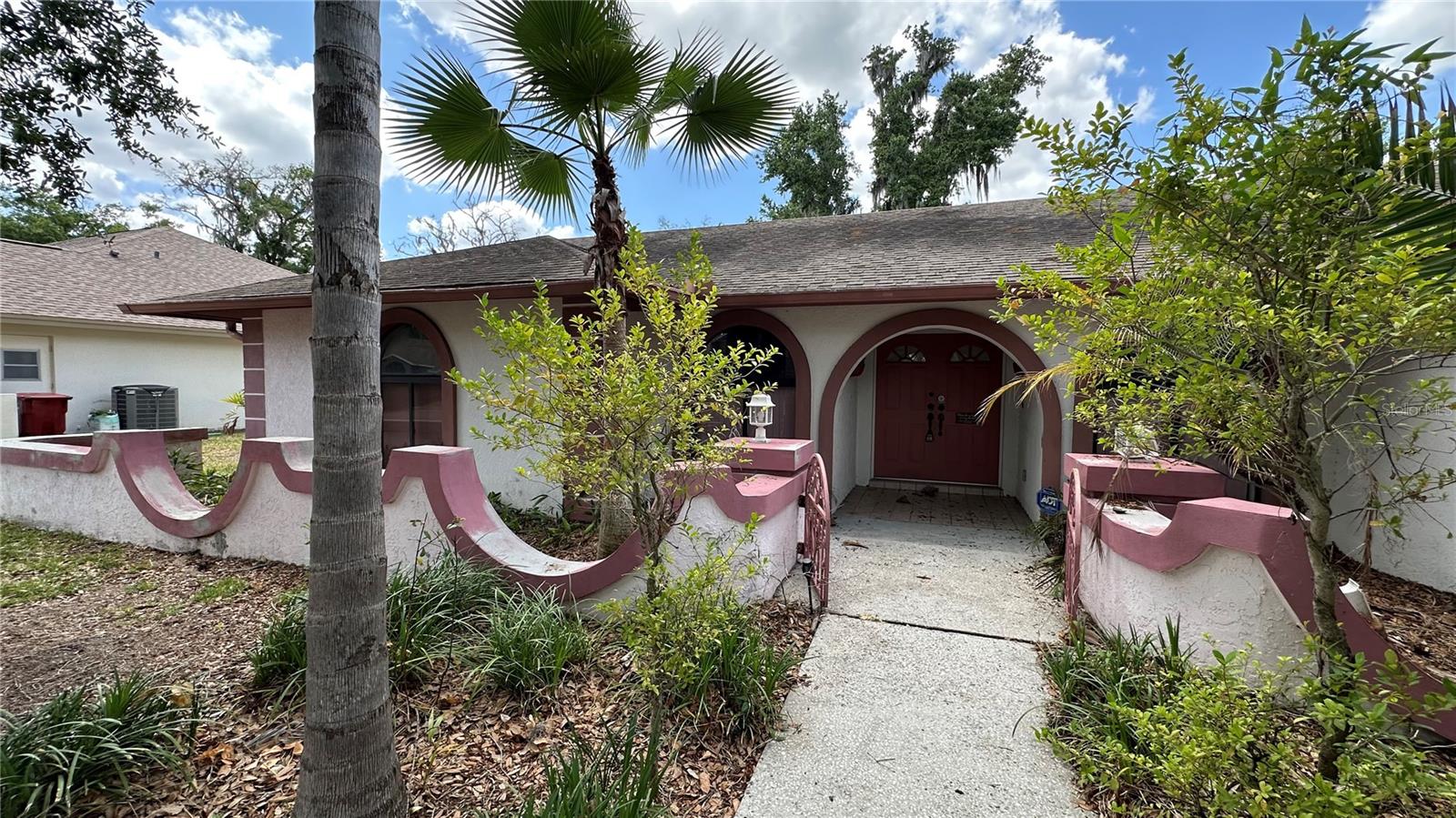2898 HAMMOCK DRIVE