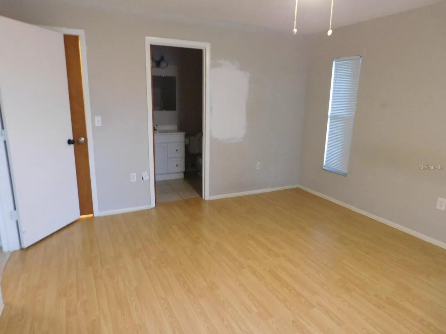 WOODS OF WHITFIELD UNITS 8 & 9 - Residential Lease