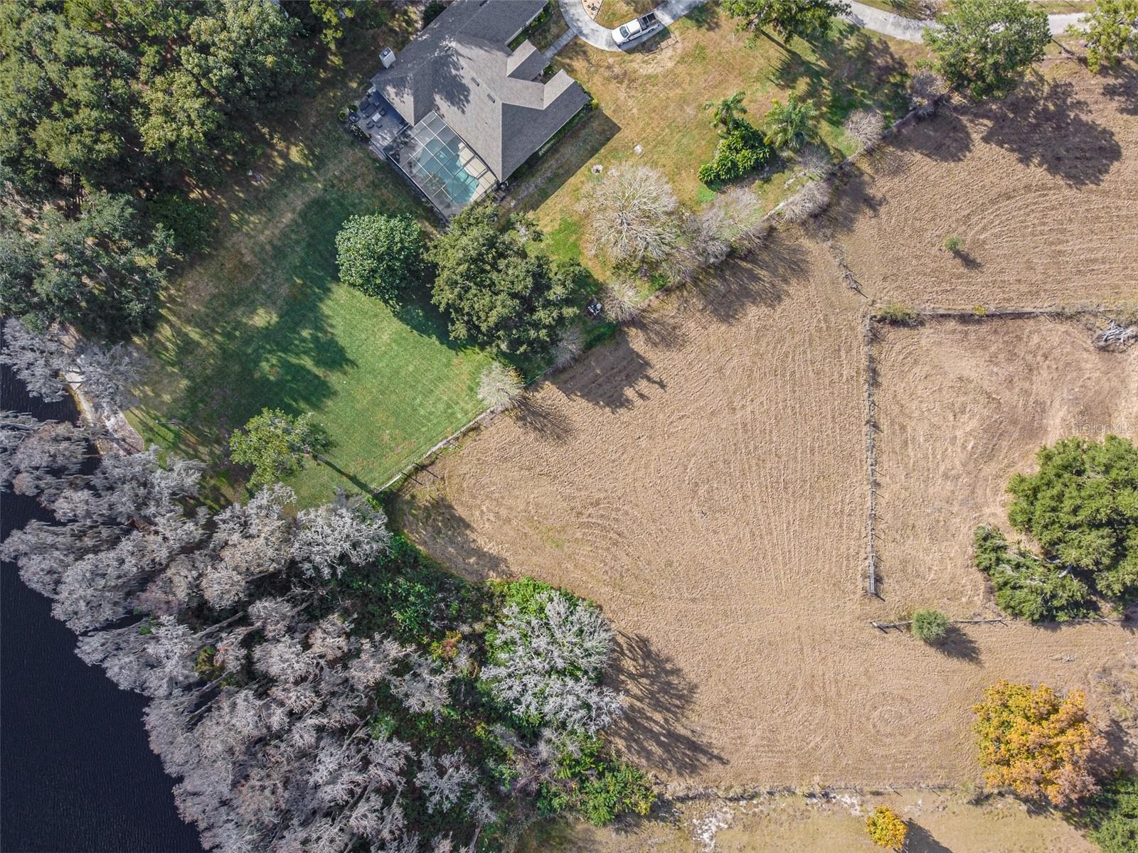 GROVELAND FARMS 17-23-25 - Land