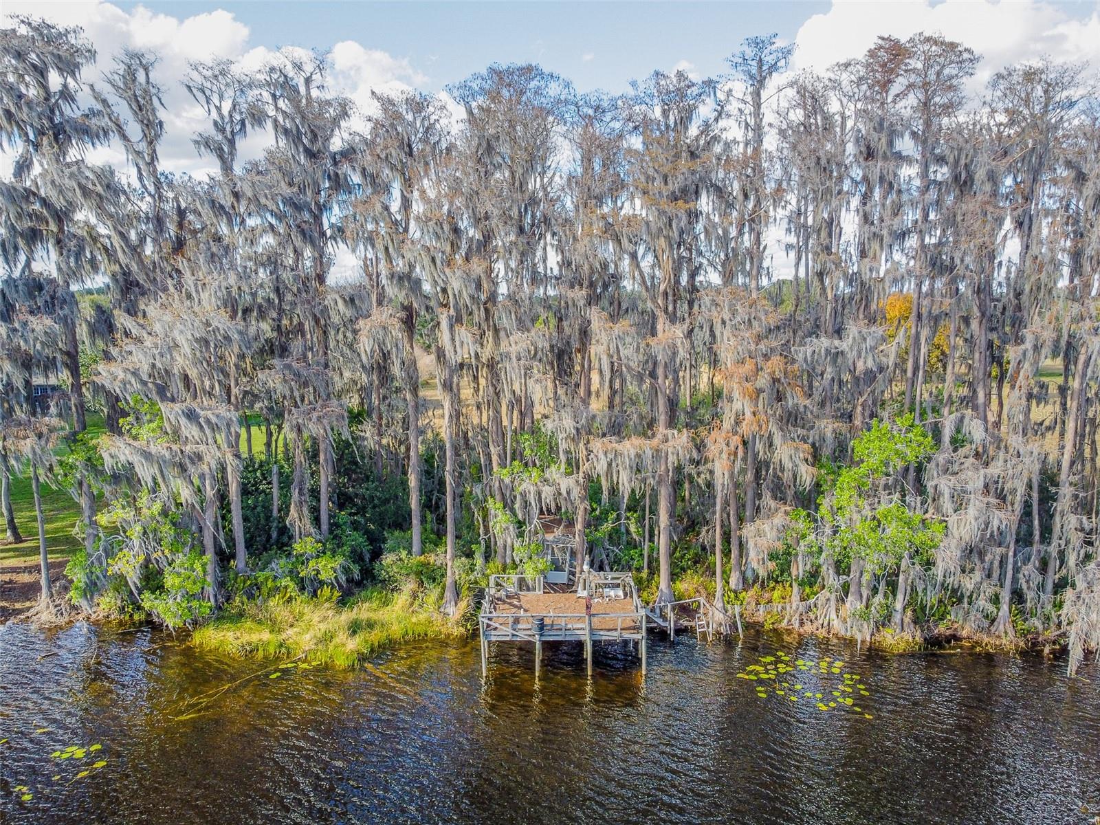 GROVELAND FARMS 17-23-25 - Land