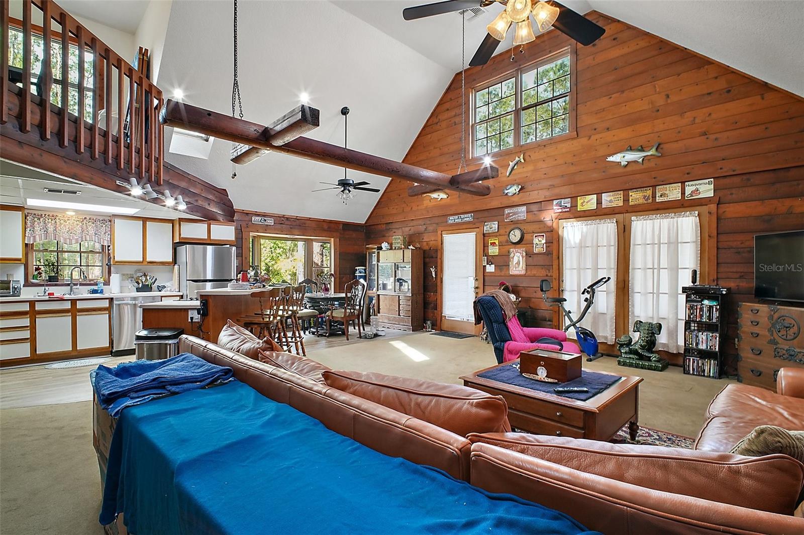 ROYAL TRAILS UNIT 01 - Residential