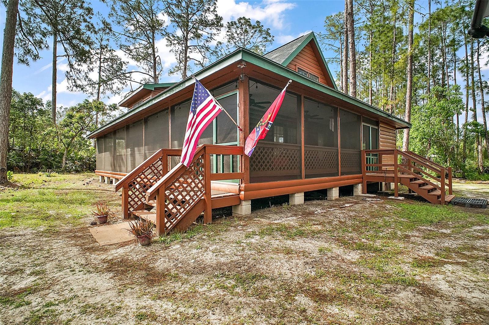 ROYAL TRAILS UNIT 01 - Residential