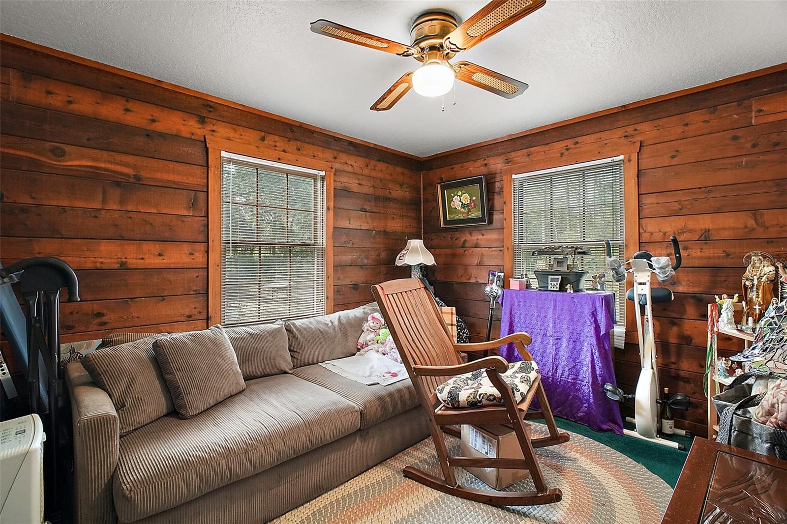 ROYAL TRAILS UNIT 01 - Residential