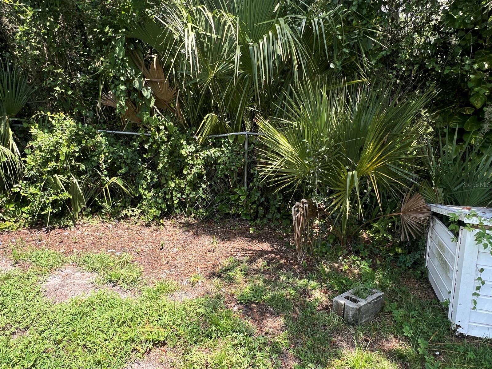 ORIGINAL BLOOMINGDALE ACRES - Land