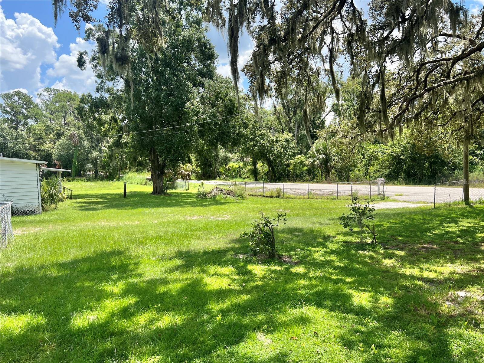 ORIGINAL BLOOMINGDALE ACRES - Land