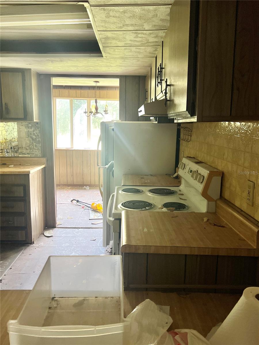 ORIGINAL BLOOMINGDALE ACRES - Land