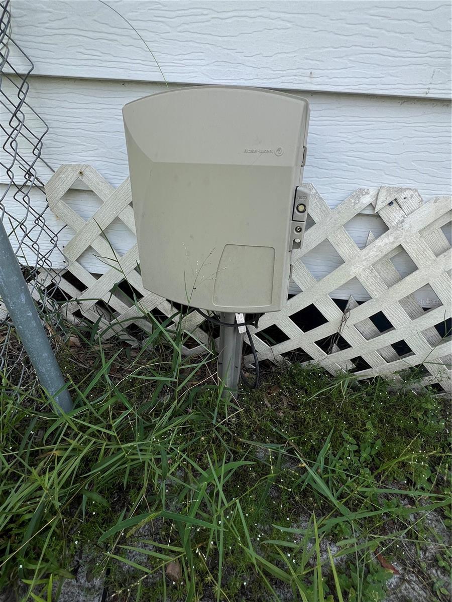 ORIGINAL BLOOMINGDALE ACRES - Land