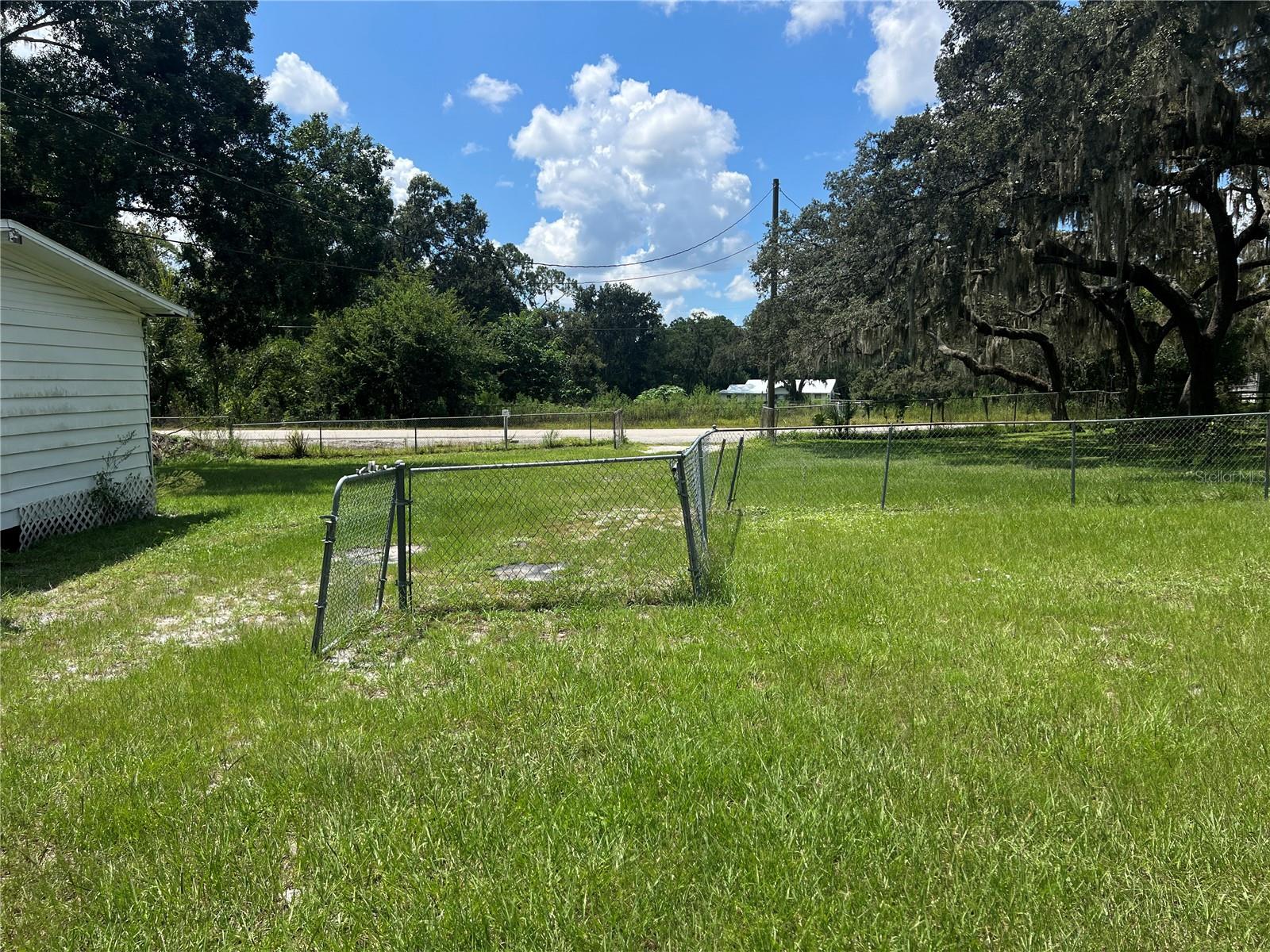 ORIGINAL BLOOMINGDALE ACRES - Land