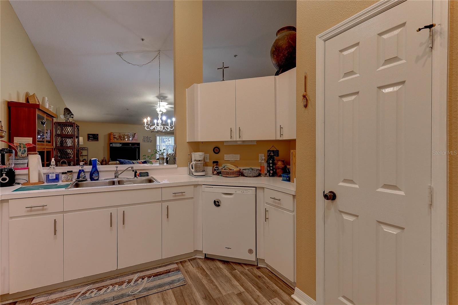 MEADOWOOD VILLAGE 9 OF MEADOWOOOD - Residential