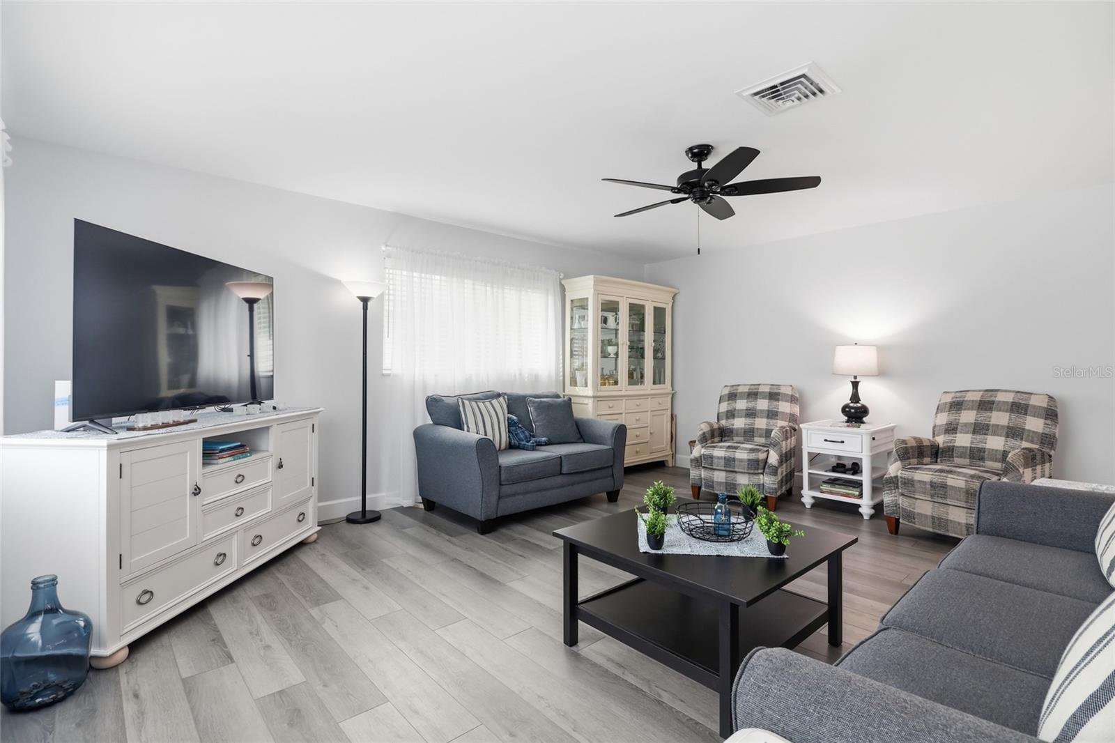 ENGLEWOOD BEACH CONDO VILLA 17 - Residential