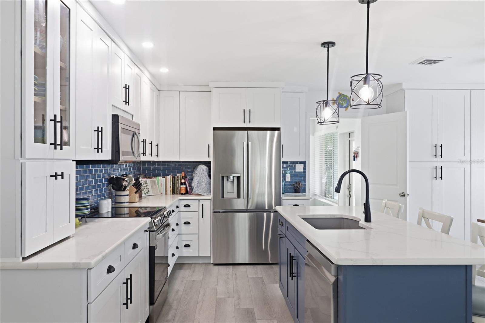 ENGLEWOOD BEACH CONDO VILLA 17 - Residential