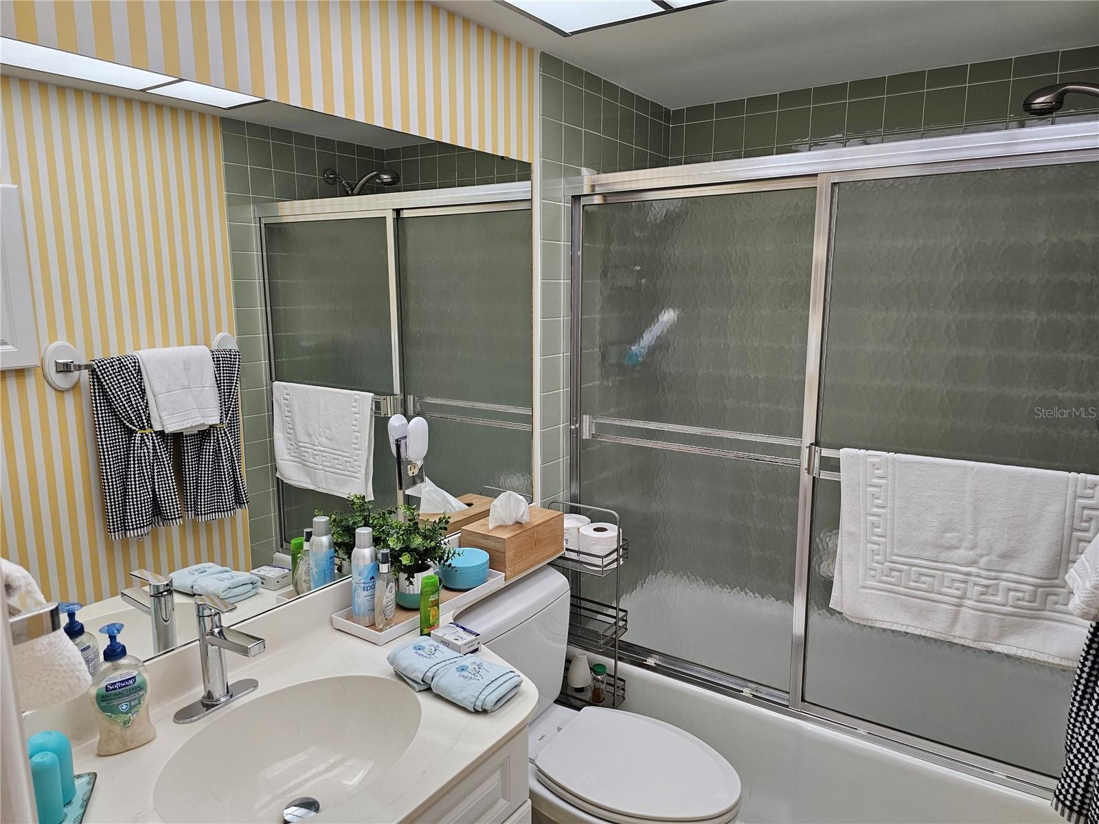 THE TERRACES AT WILD OAK BAY IV - Residential Lease