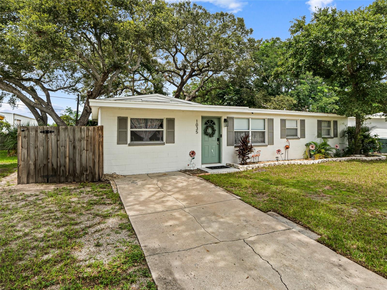 1035 7TH STREET N