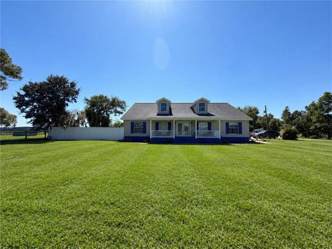 Photo of 1301 Colson Road, Plant City, FL 33567 (MLS # TB8557478)