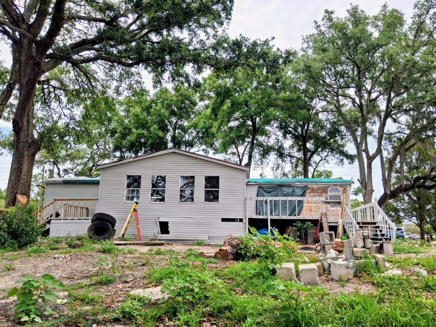 SHERWOOD FOREST UNREC - Residential