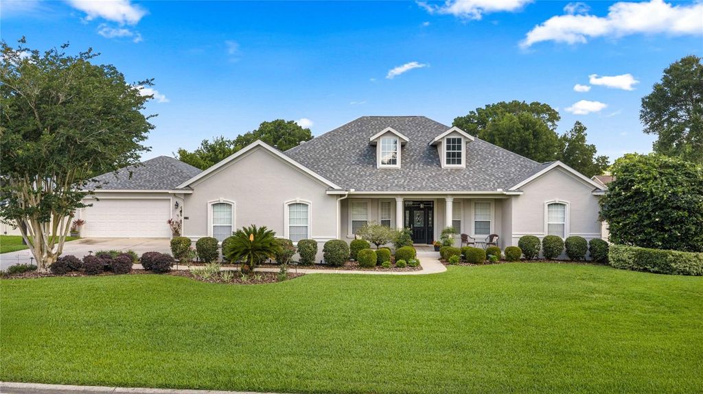 Photo of 5248 SE 39th Loop, Ocala, FL 34480 (MLS # OM724744)