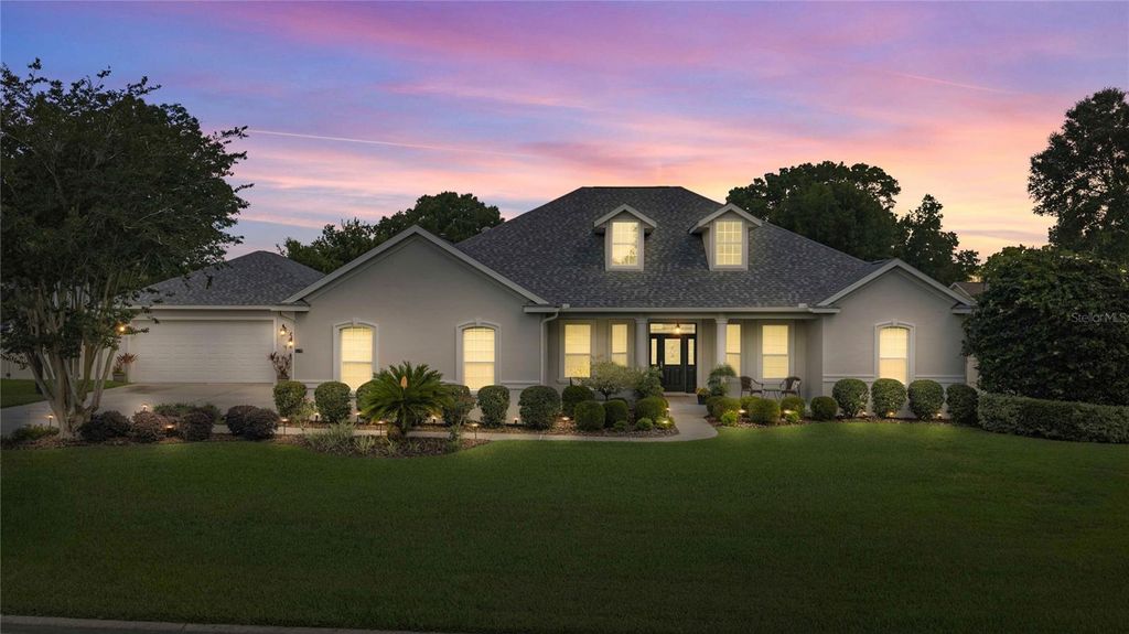 Photo of 5248 SE 39th Loop, Ocala, FL 34480 (MLS # OM724744)