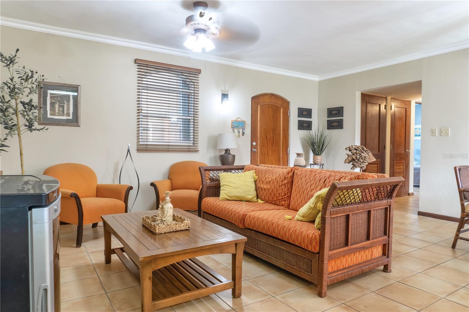 MARE SERENO / FAIRLAKES III - Residential Lease