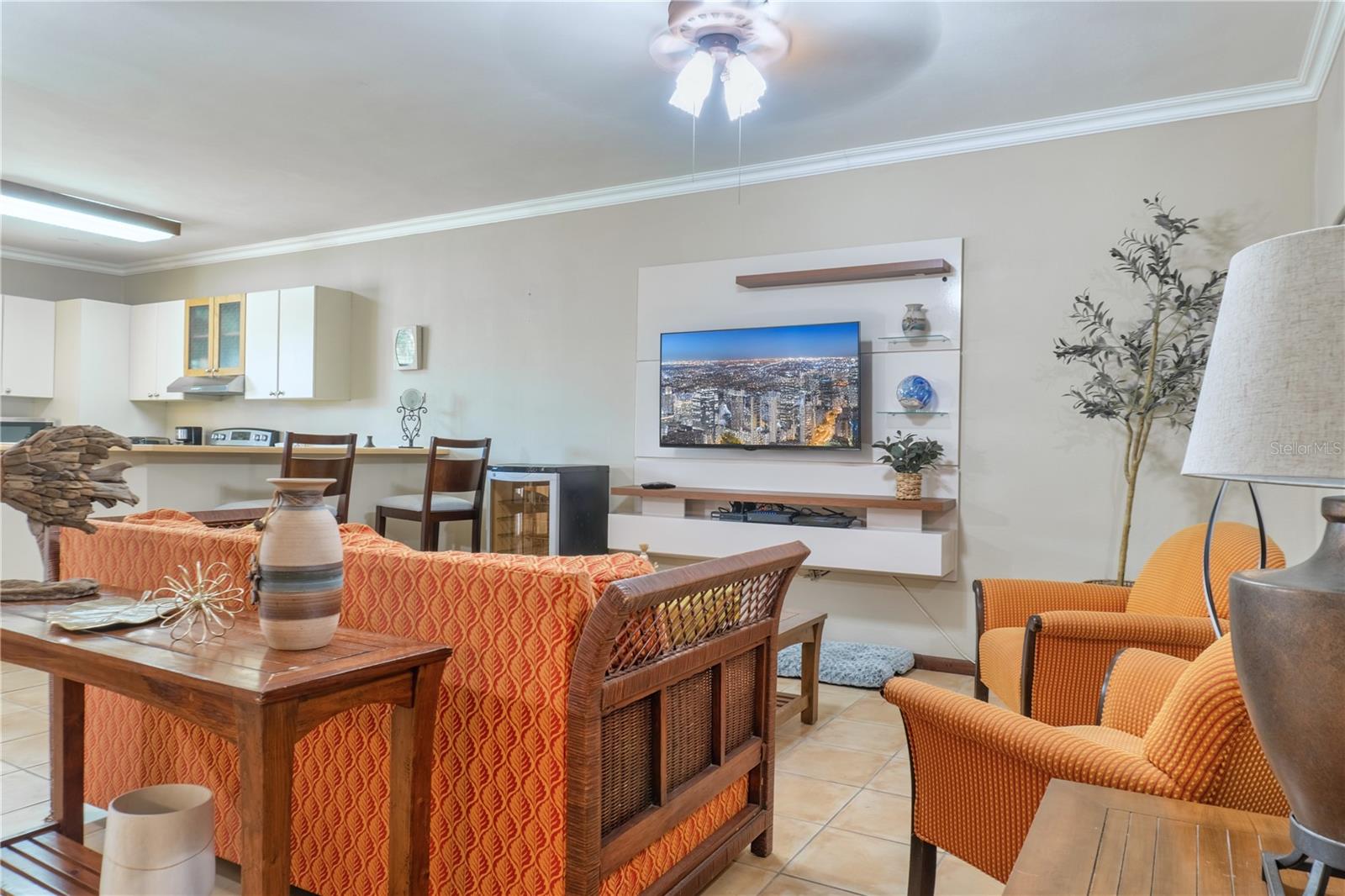 MARE SERENO / FAIRLAKES III - Residential Lease