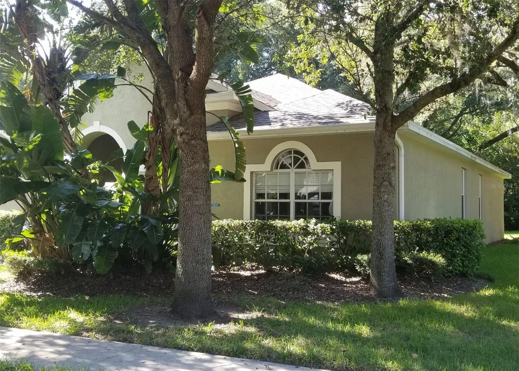 Photo of 206 Ronja Lane, Valrico, FL 33594 (MLS # TB8492244)