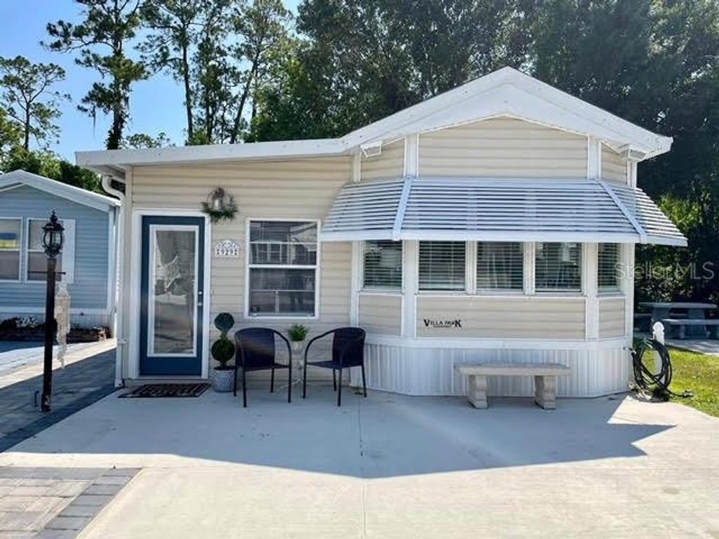 Photo of 9000 Us Highway 192 #929, Clermont, FL 34714 (MLS # O6397292)