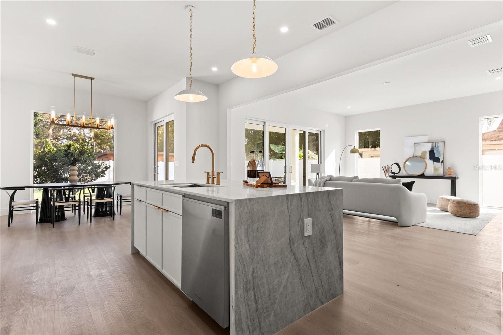 CONWAY PARK - Residential