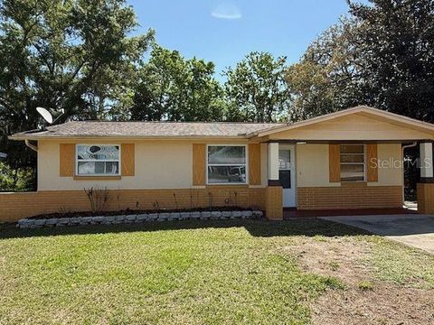 Photo of 6 Jessie Court, Beverly Hills, FL 34465 (MLS # TB8374720)