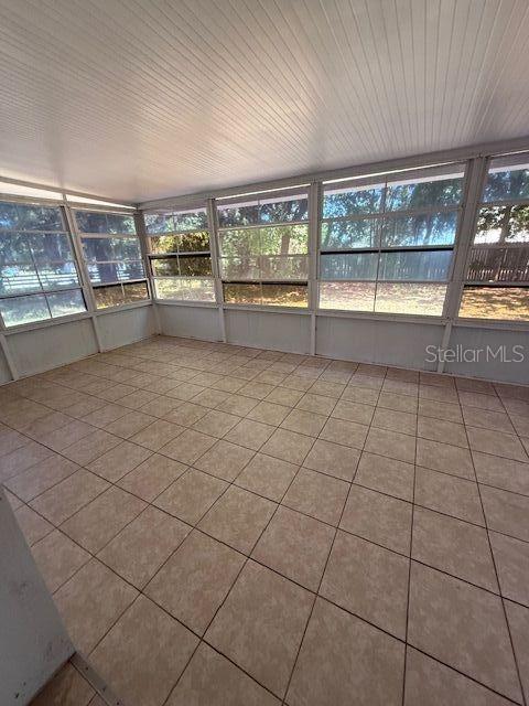 BEVERLY HILLS UNIT 05 - Residential