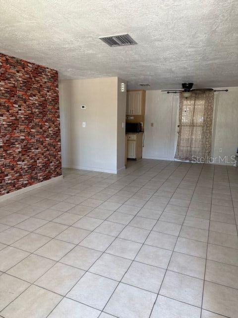 BEVERLY HILLS UNIT 05 - Residential