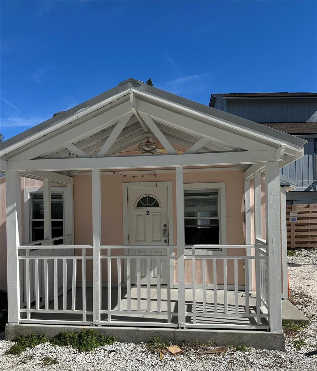 303 BEACH ROAD