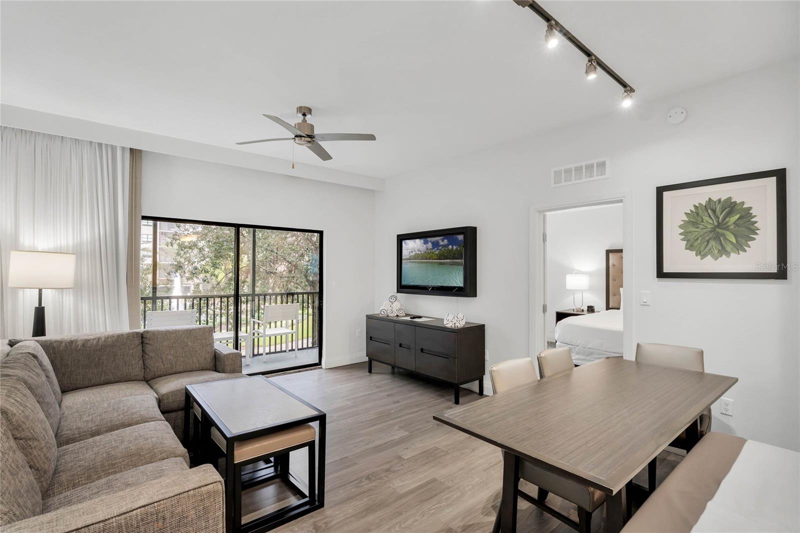 14501 GROVE RESORT AVENUE 3205