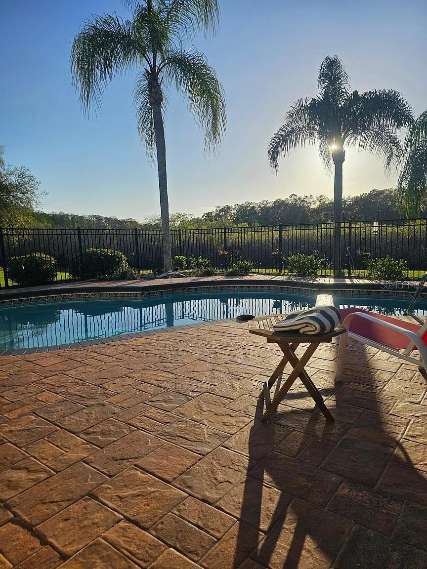 GOLDEN ACRES - Residential Lease