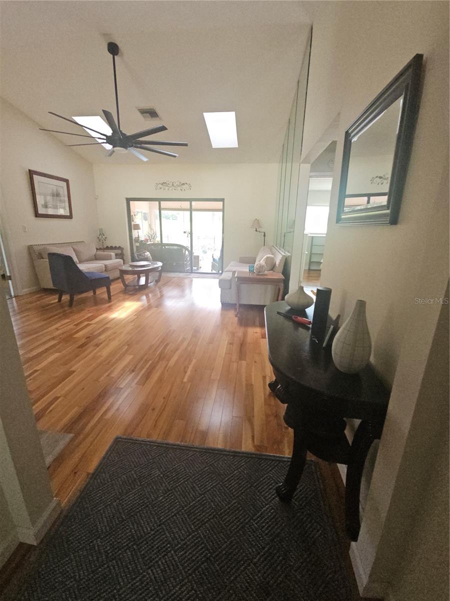 GOLDEN ACRES - Residential Lease