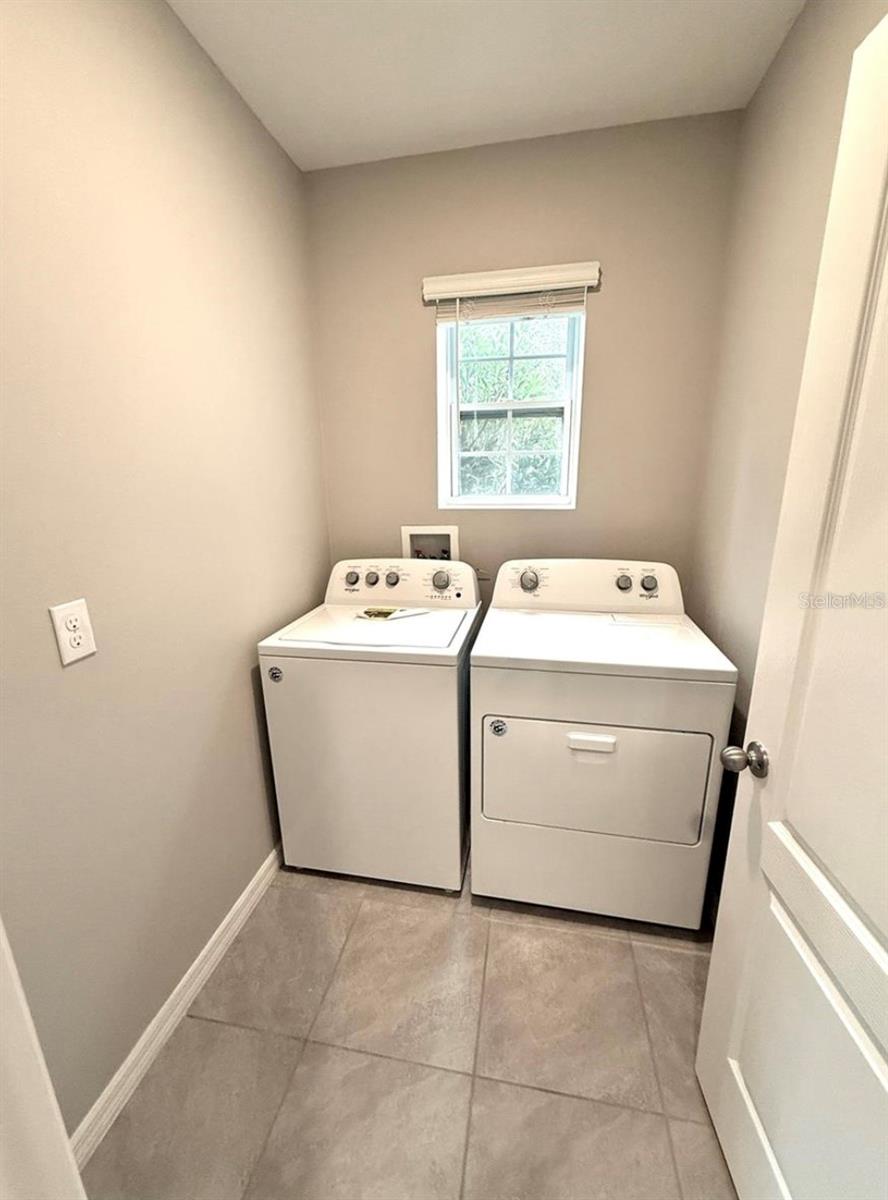 VICTORIA OAKS PH A - Residential Lease