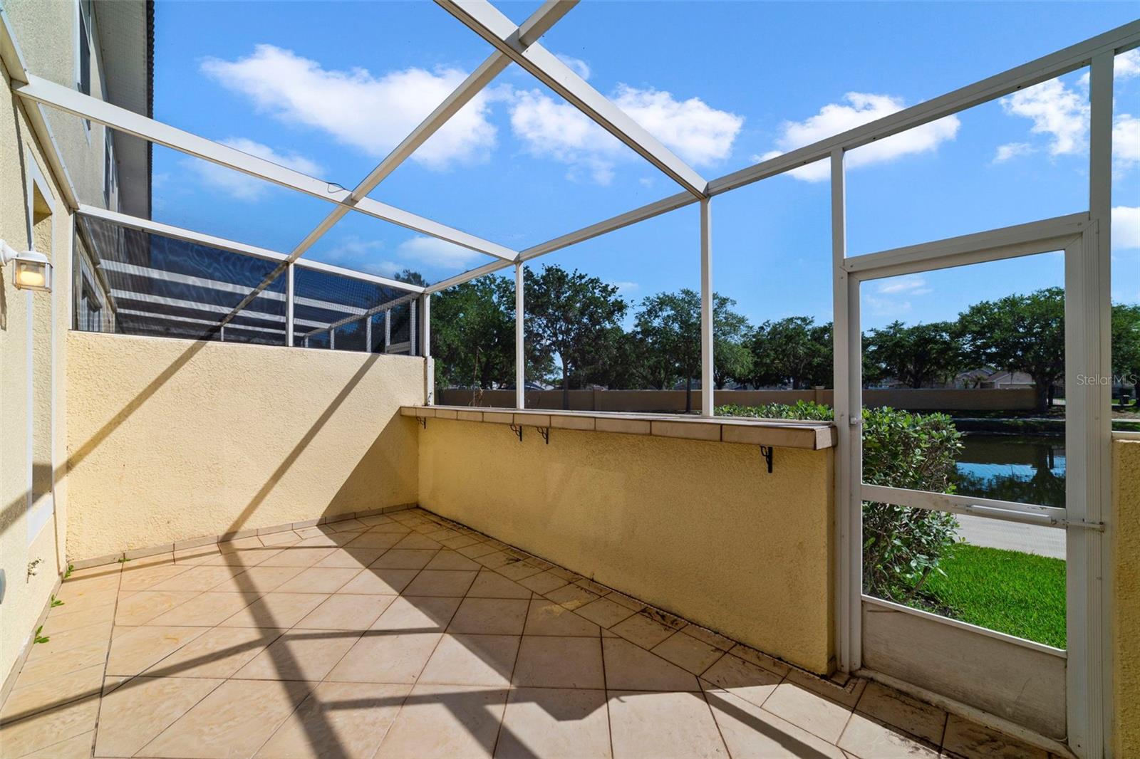 FIESTA KEY - Residential