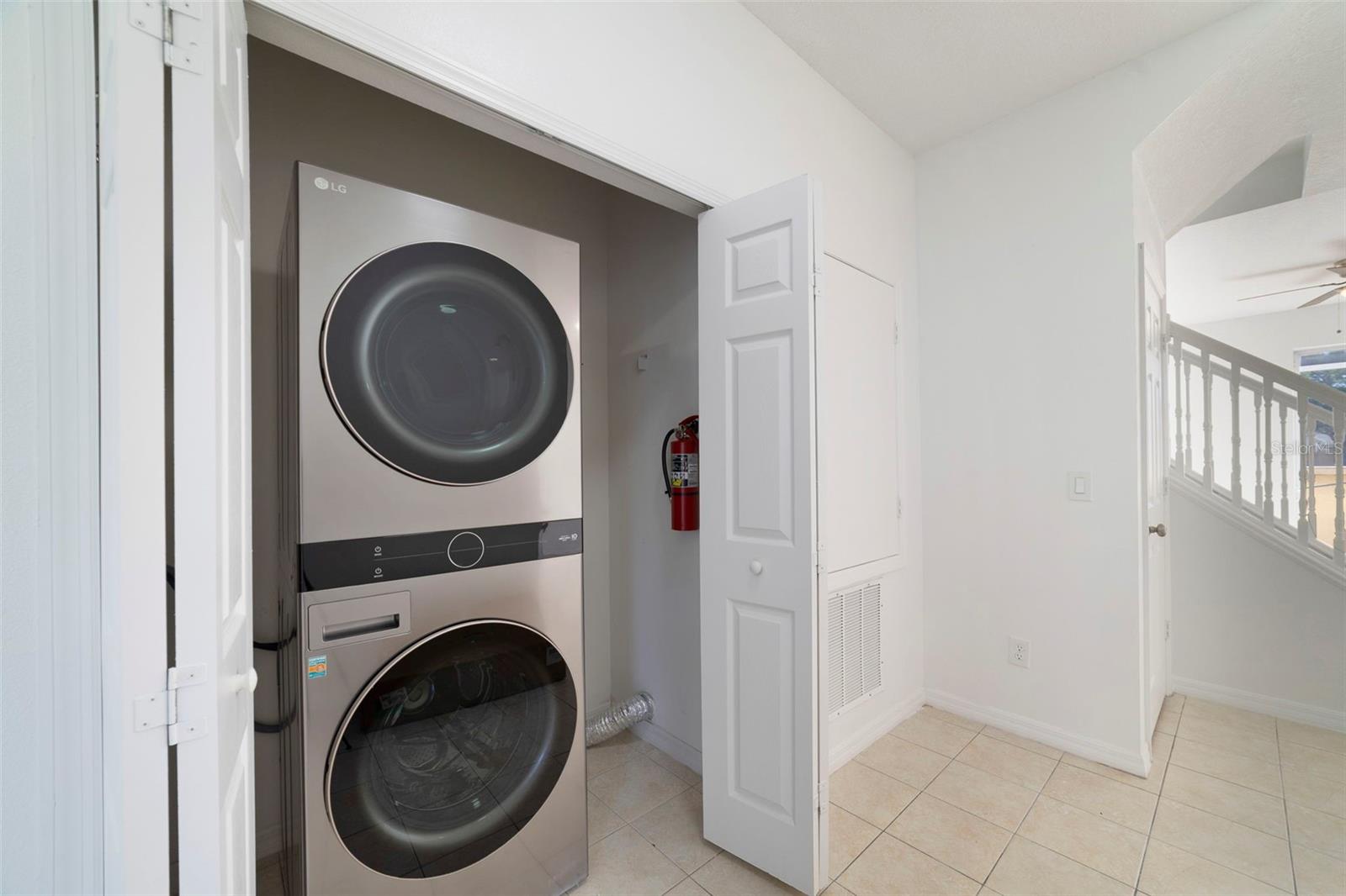 FIESTA KEY - Residential