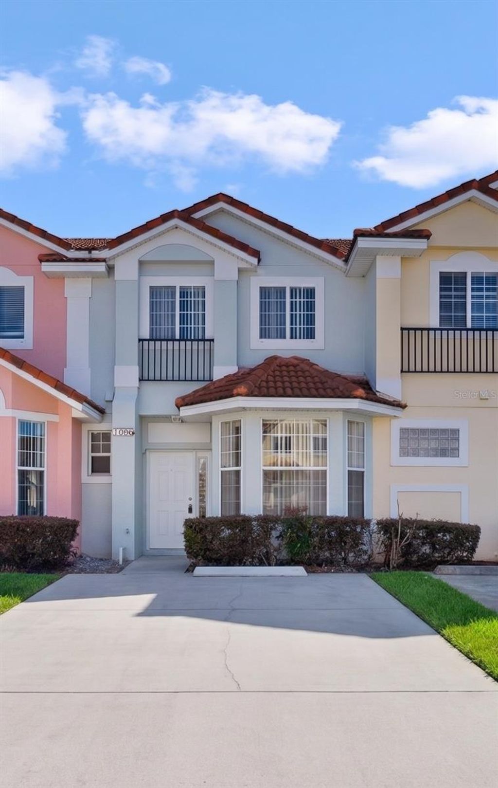 Photo of 1286 South Beach Circle, Kissimmee, FL 34746 (MLS # S5149260)